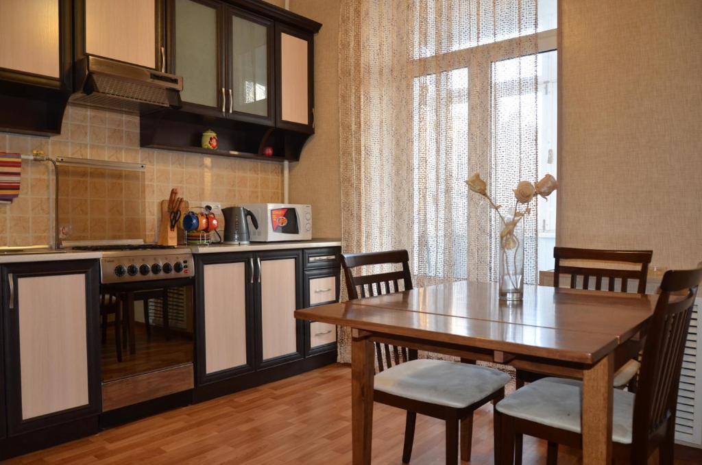 Apartments In The City Centre Of Nikolaev Mykolaiv Oda fotoğraf