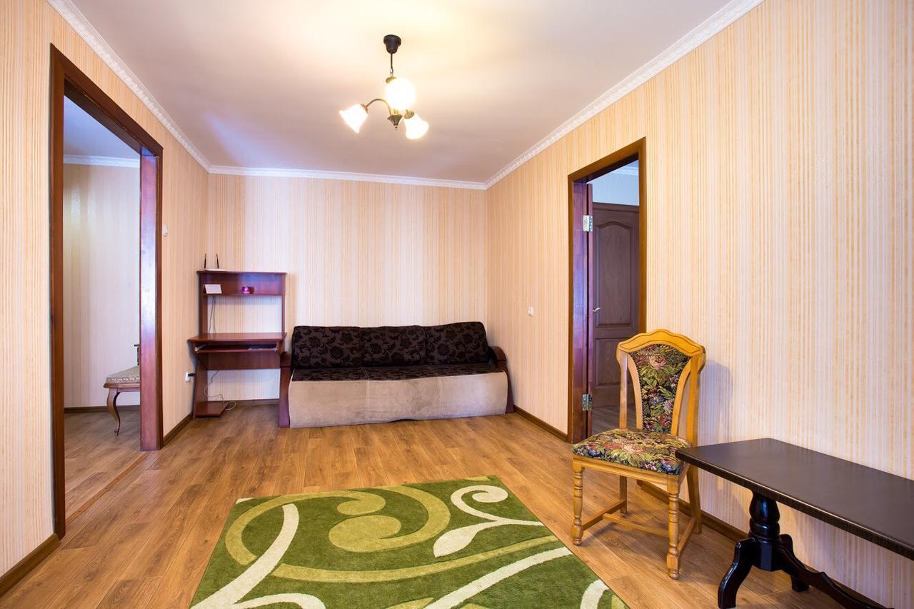 Apartments In The City Centre Of Nikolaev Mykolaiv Dış mekan fotoğraf